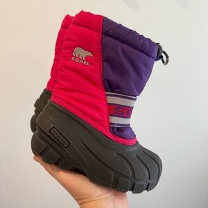 Sorel Girls Insulated Snow Boots Pink Purple Size 9